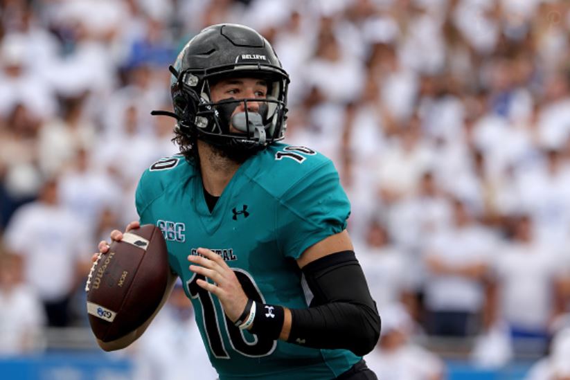 NFL QB prospect McCall passes on Power 5, remains at Coastal